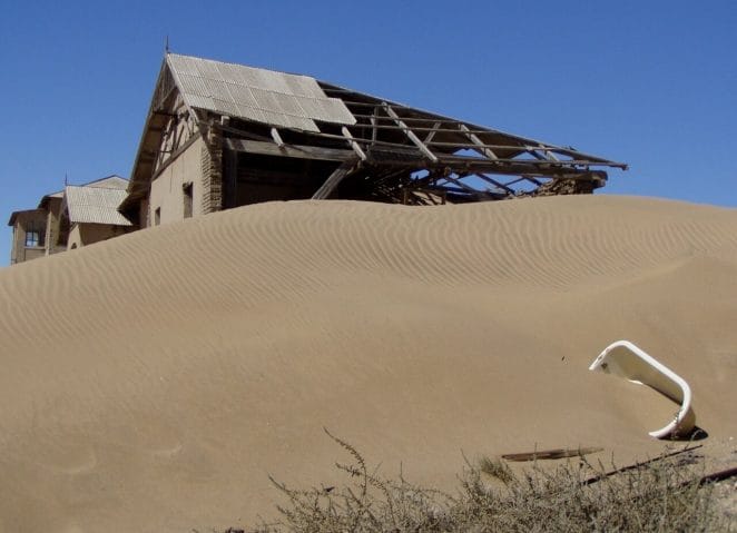 Namibia :abandoned mine diamond at kolmanskop between Lüderitz and Walvis Bay