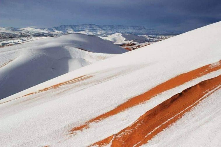 Snow images: Sahara desert ,Ain-Sefra,Algeria