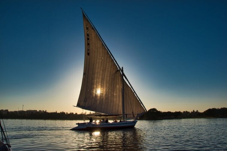Photo nile river boat