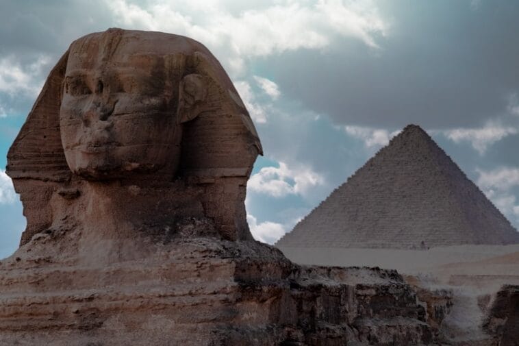 Photo Sphinx, Pyramids