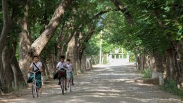 Photo Traditional clothing