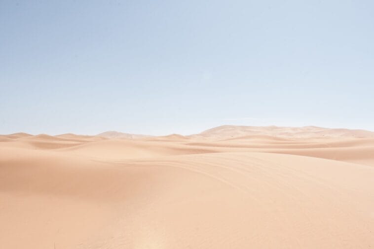 Photo desert investments, real estate projects