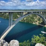 Photo windstone arch