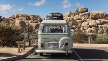 Photo Safari vehicle