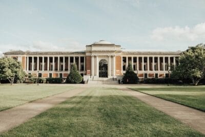 Photo University campus