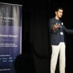 Photo Entrepreneur pitching